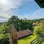 Parenthese Basque, Piscine Chauffee, Proche Biarritz, Vue Pyrenees