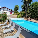 Parenthese Basque, Piscine Chauffee, Proche Biarritz, Vue Pyrenees فيلة Mouguerre