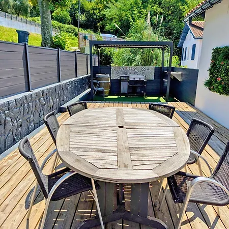Parenthese Basque, Piscine Chauffee, 3 Chambres, Proche Biarritz, Vue Pyrenees Villa *